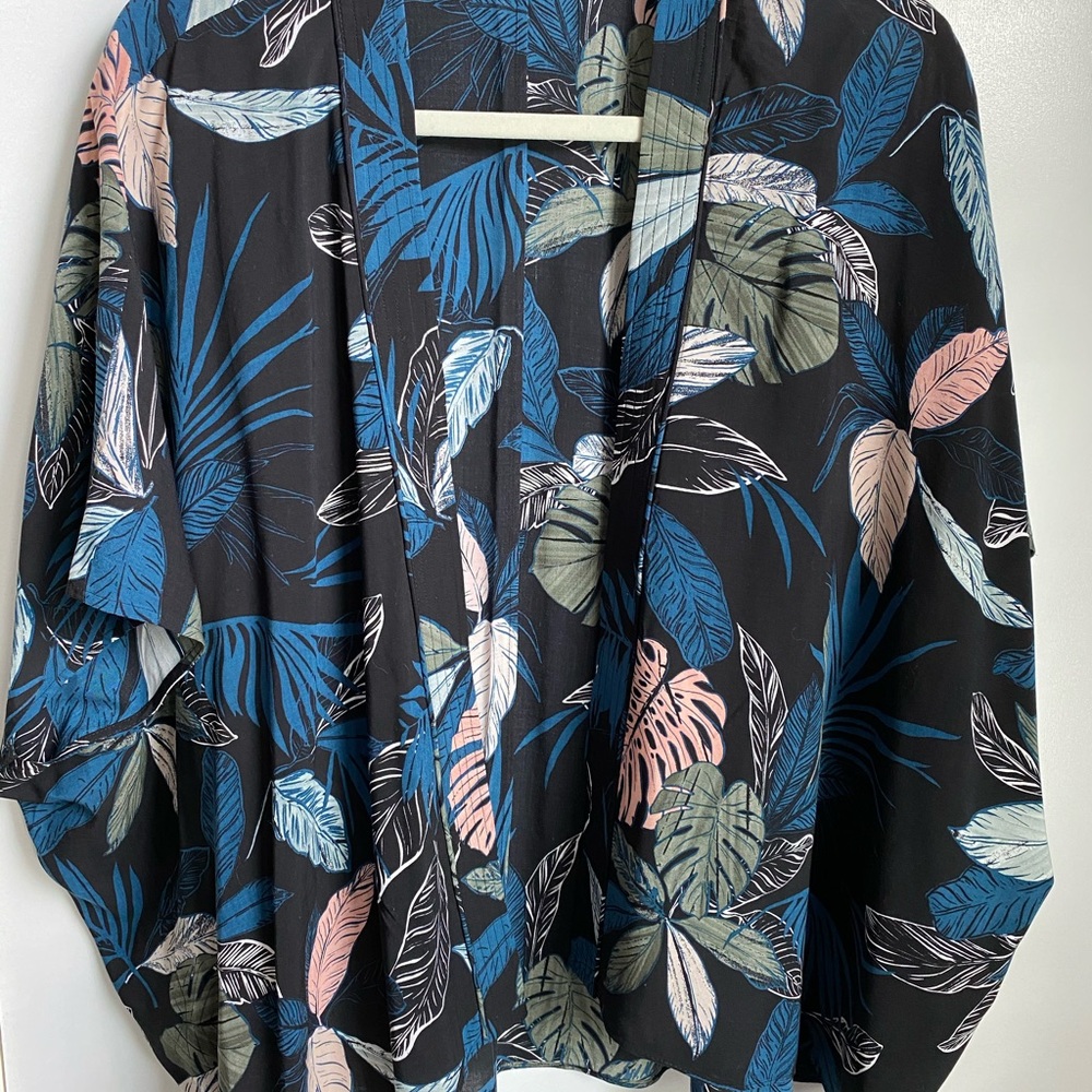 *SOLD* [NWoT] Aritzia Talula FAWKNER Blouse - Picture 7 of 11